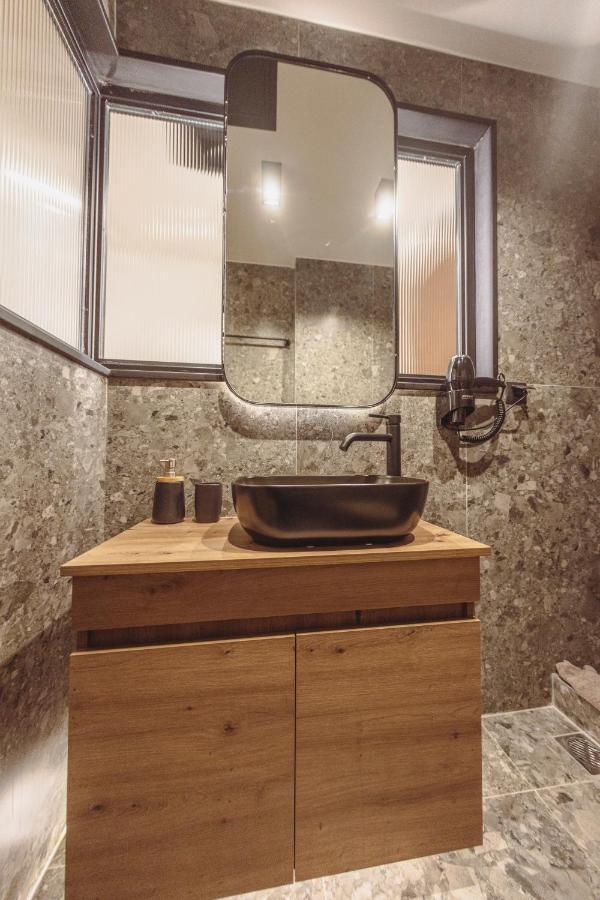 Centrally Stylish Suite By Acropolis Athen Eksteriør billede